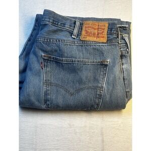 Levis 501 Jeans Mens 42x32 (measures 42x31.5) Straight Leg Button Fly Distressed